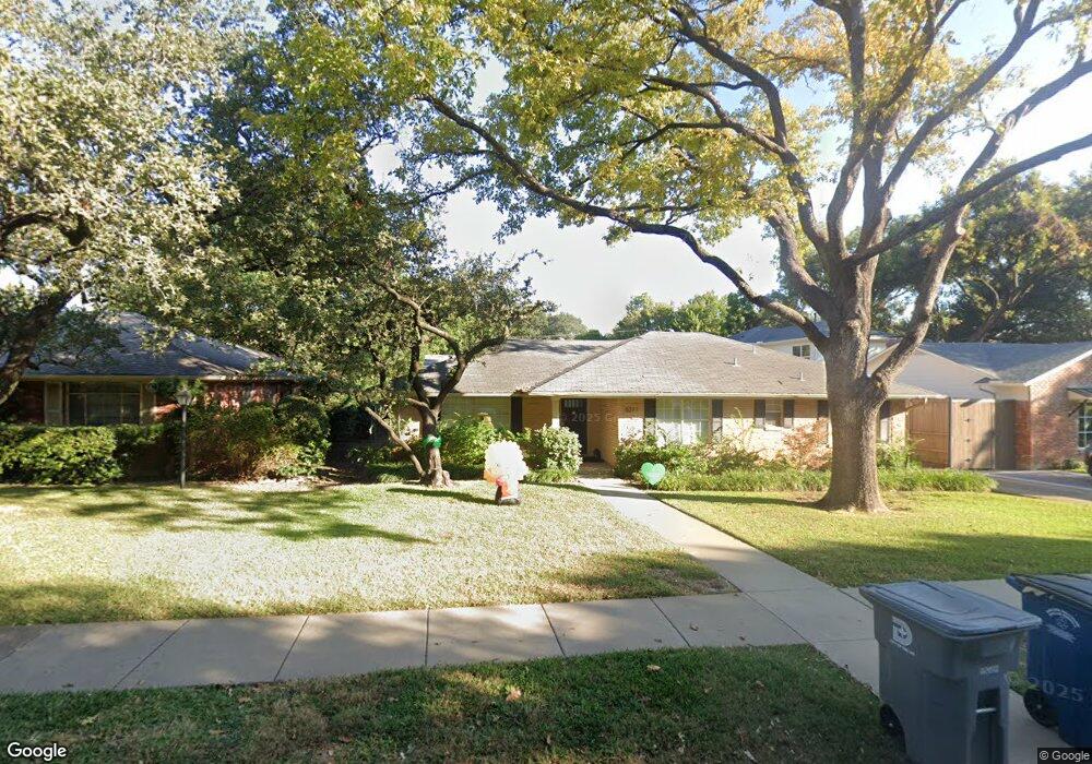 6211 Woodcrest Ln, Dallas, TX 75214 - photo 1