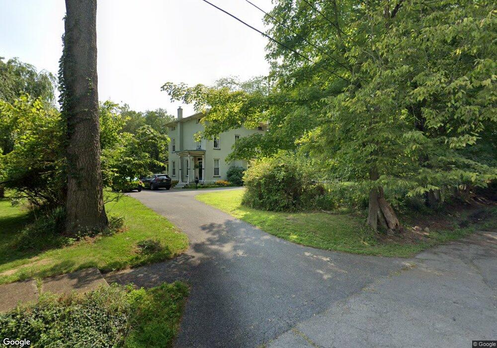 434 Delaware Ave, Belvidere, NJ 07823 - photo 1