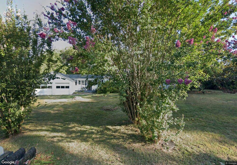 701 Trotter Rd, Knoxville, TN 37920 - photo 1