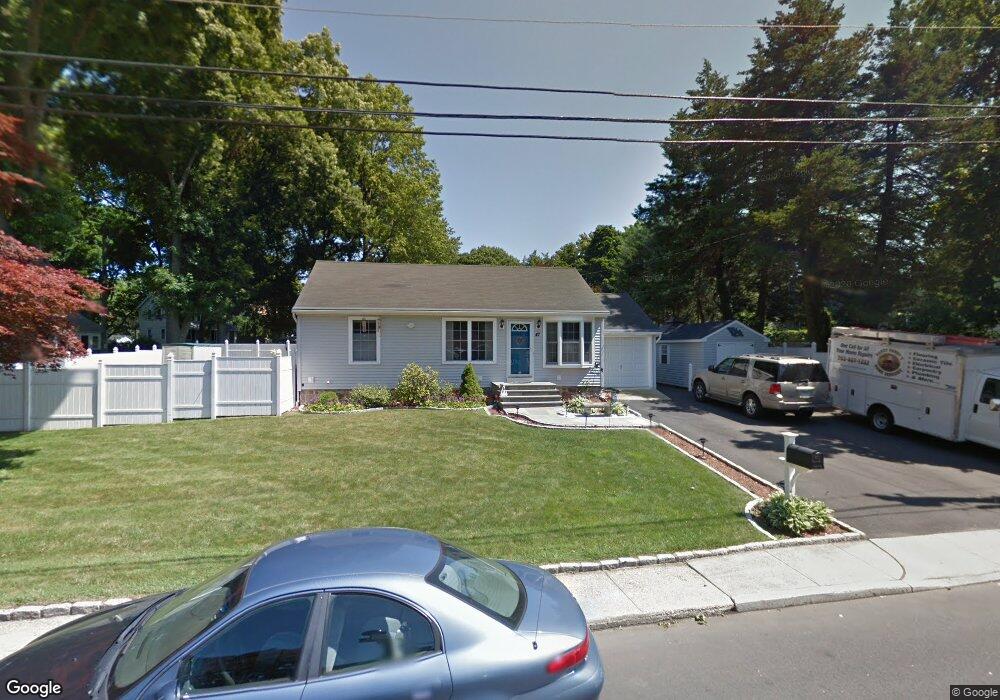 47 Ambler Dr, Norwalk, CT 06851 - photo 1