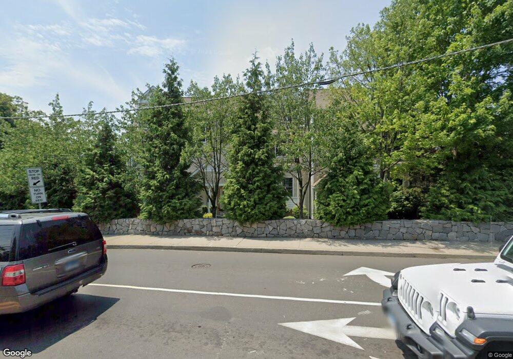 160 Glenbrook Rd unit 2C, Stamford, CT 06902 - photo 1