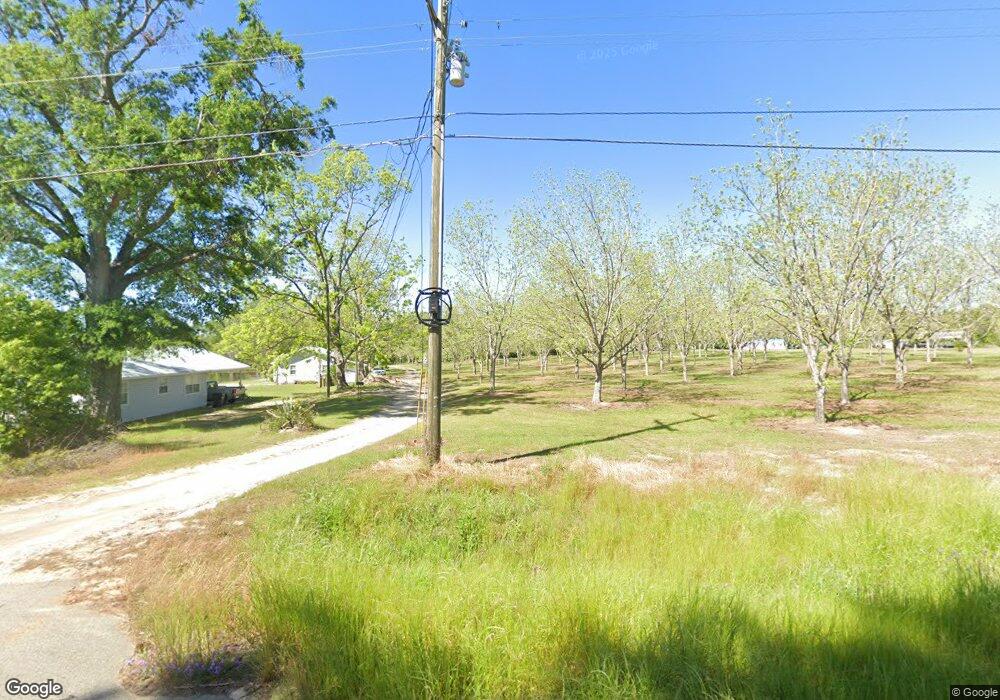 1719 E Baker Hwy, Douglas, GA 31535 - photo 1