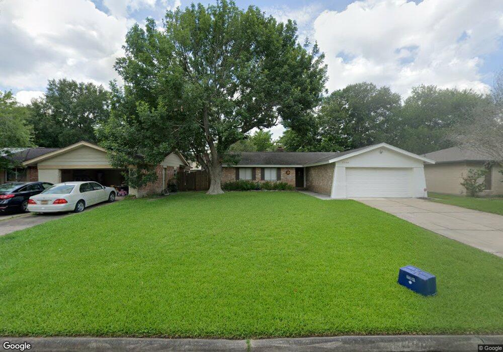 3780 Laura Leigh Dr, Friendswood, TX 77546 - photo 1