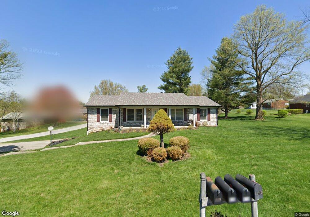817 Springhill Ln, Frankfort, KY 40601 - photo 1