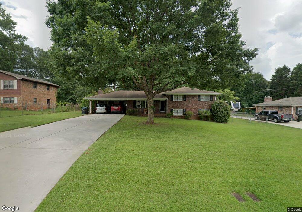 1822 Poinsetta Dr, Marietta, GA 30062 - photo 1