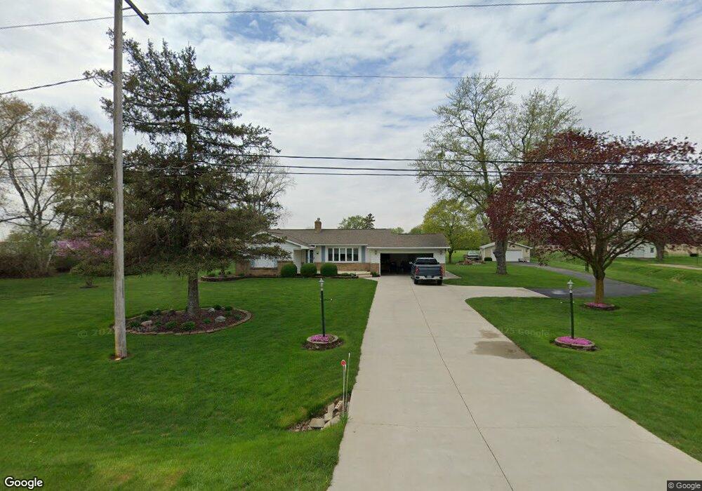 6424 S Elms Rd, Swartz Creek, MI 48473 - photo 1