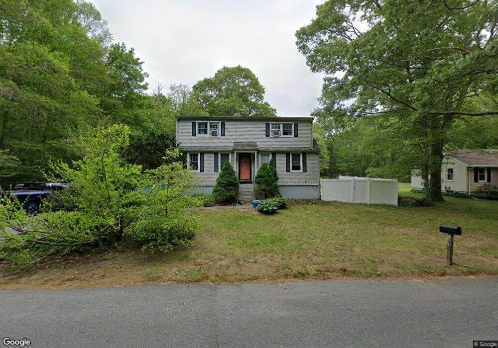 252 Mistuxet Ave, Mystic, CT 06355 - photo 1