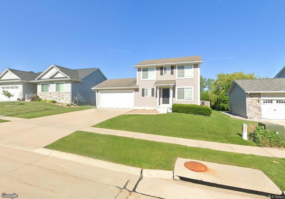 4816 Luke St, Cedar Falls, IA 50613 - photo 1