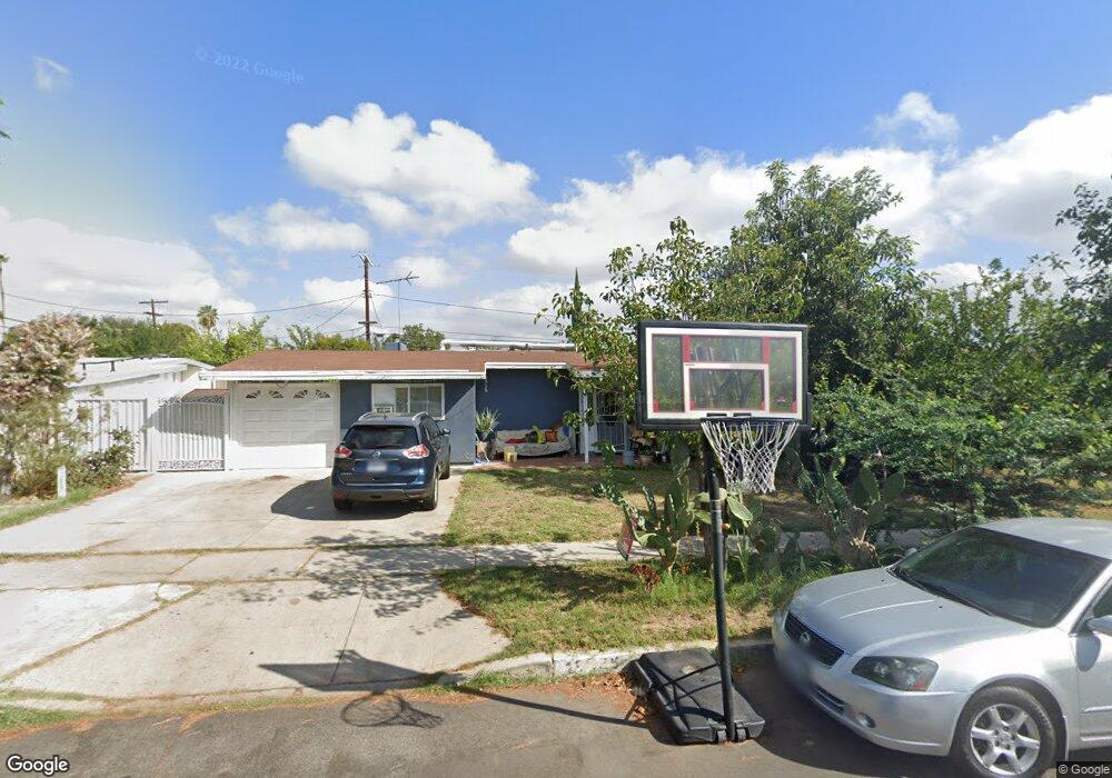 19455 Hatton St, Reseda, CA 91335 - photo 1