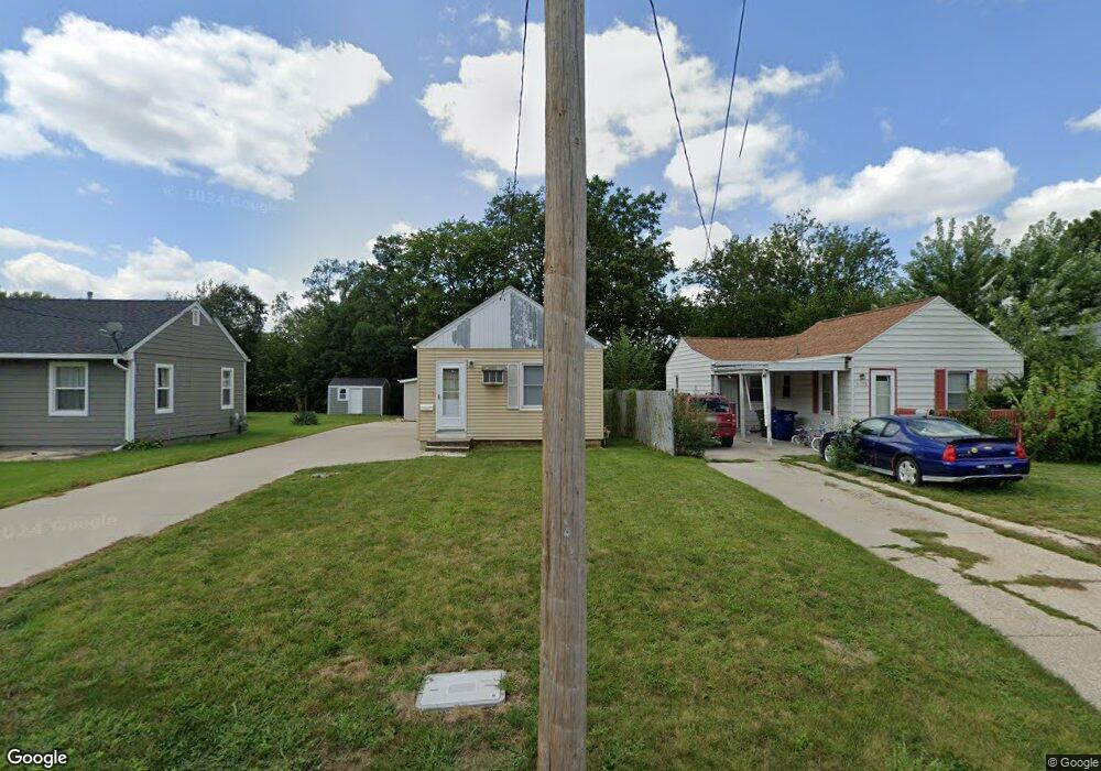 4032 56th St, Des Moines, IA 50310 - photo 1