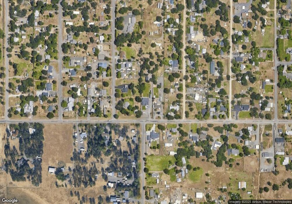 494 Gibbon Rd, Central Point, OR 97502 - photo 1