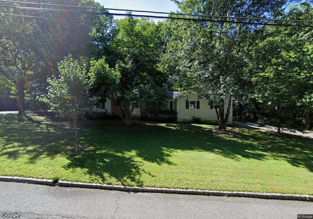 19 Parker Dr, Morris Plains, NJ 07950 - photo 1