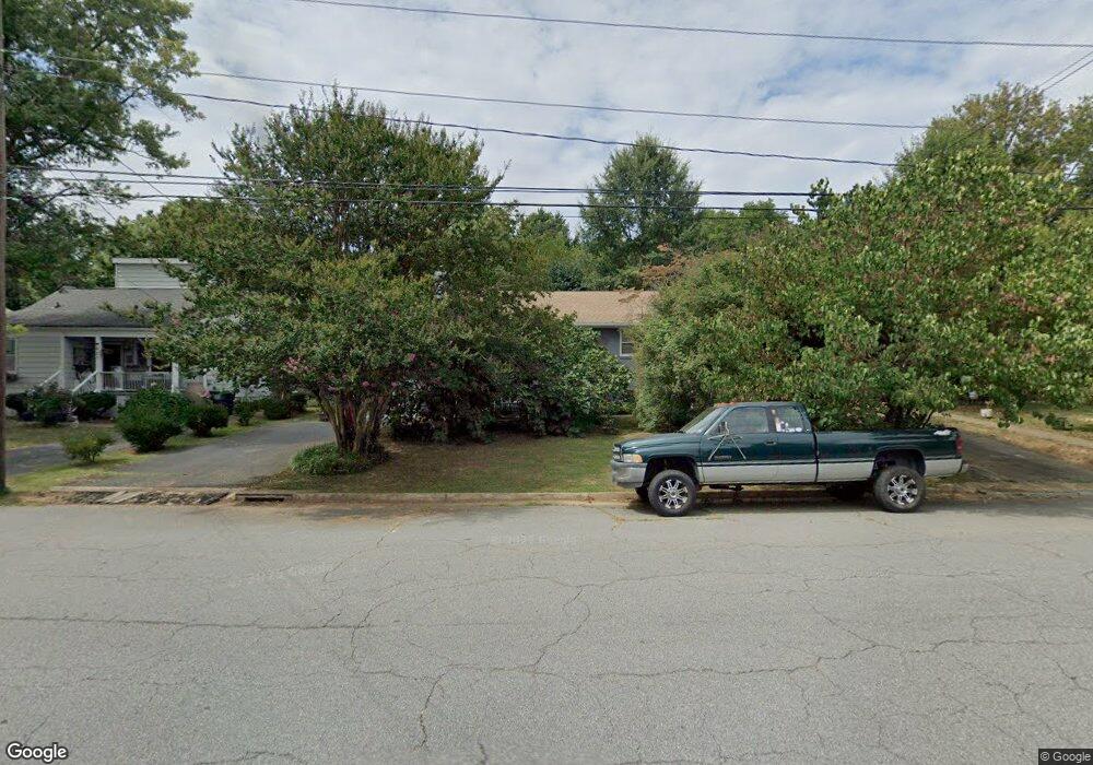 923 Saint Clair Ave, Charlottesville, VA 22901 - photo 1