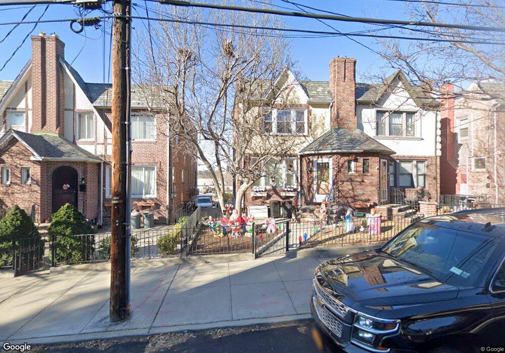 5368 63rd St, Maspeth, NY 11378 - photo 1