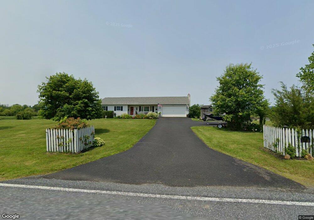 1368 W Campbell Rd, Green Lane, PA 18054 - photo 1