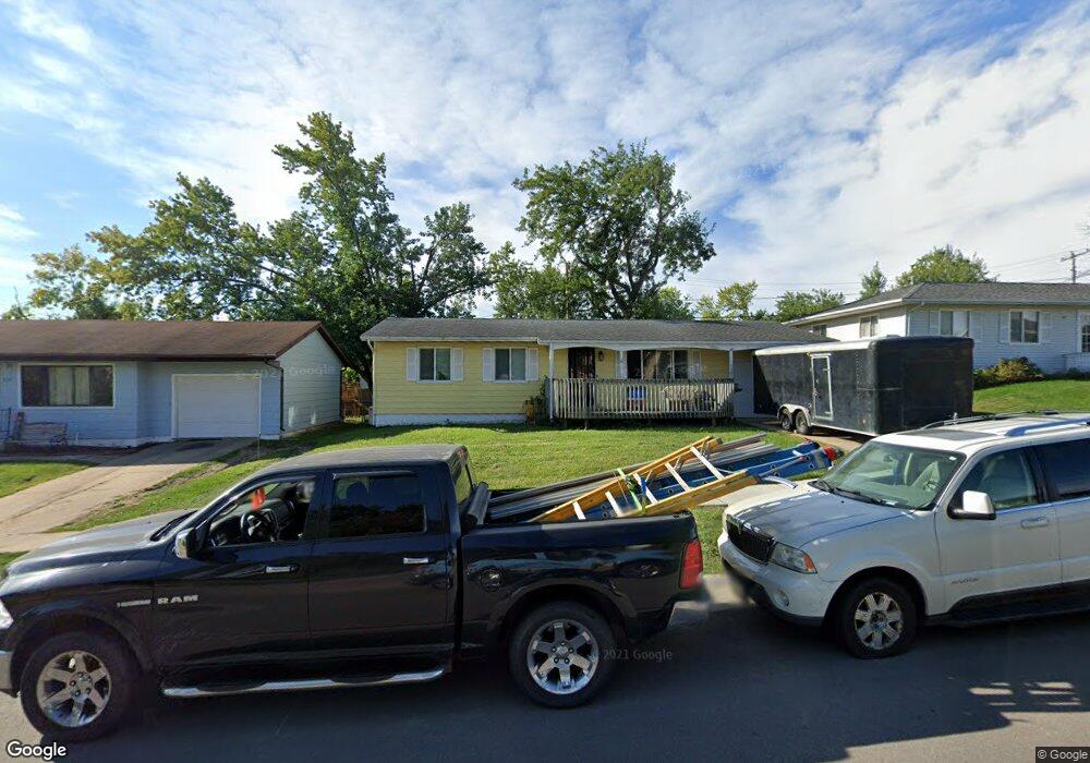 4301 Midway Dr NW, Cedar Rapids, IA 52405 - photo 1