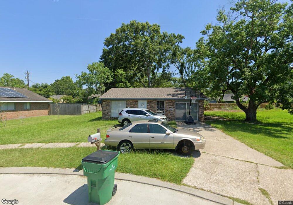 1452 Meadowlawn St, Slidell, LA 70460 - photo 1