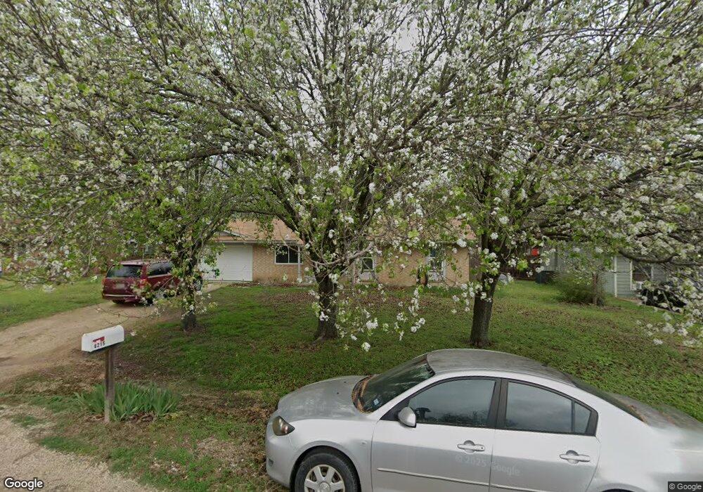 6215 Creek Crossing Rd, Alvarado, TX 76009 - photo 1