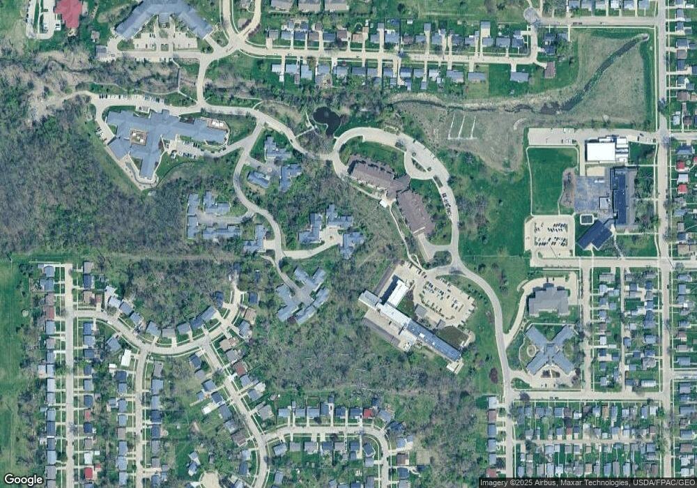 1303 Brendel Hill Dr NW, Cedar Rapids, IA 52405 - photo 1