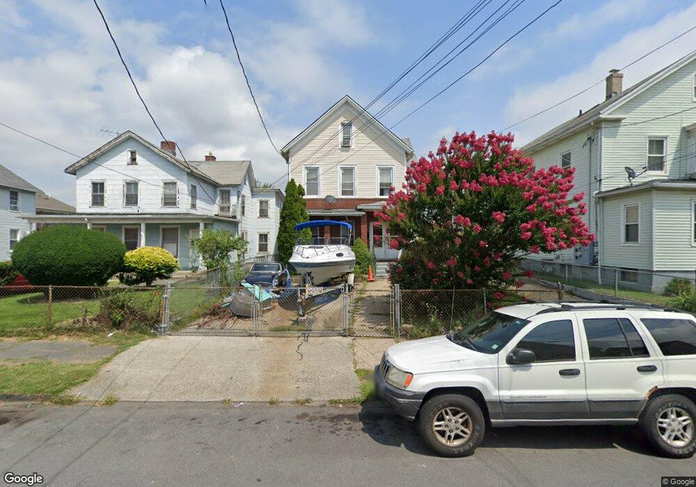 129 Deacon St unit 131, Bridgeport, CT 06607 - photo 1