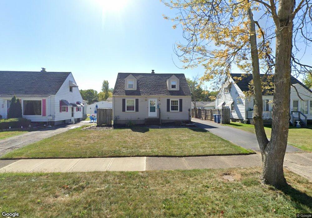 2526 E 34th St, Lorain, OH 44055 - photo 1