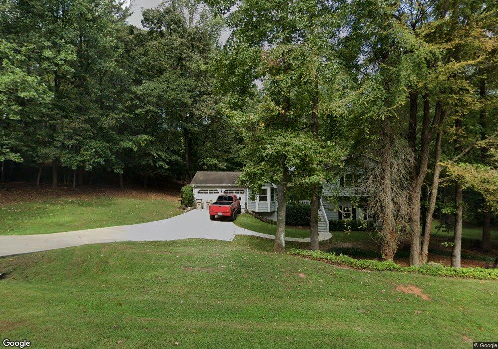 858 Governors Ln, Winder, GA 30680 - photo 1