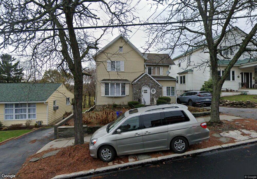 409 W Grove St, Scranton, PA 18510 - photo 1