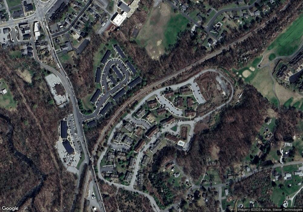 112 Falcon Ridge Way N unit 2, Hamburg, NJ 07419 - photo 1