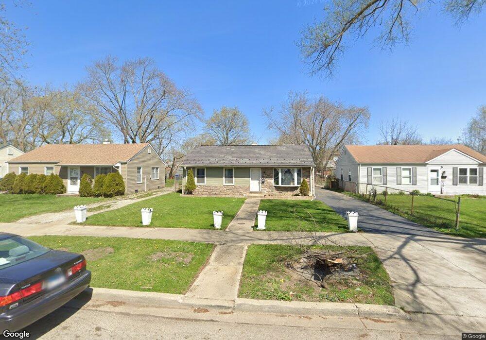 1606 Lyons Ct, Waukegan, IL 60085 - photo 1