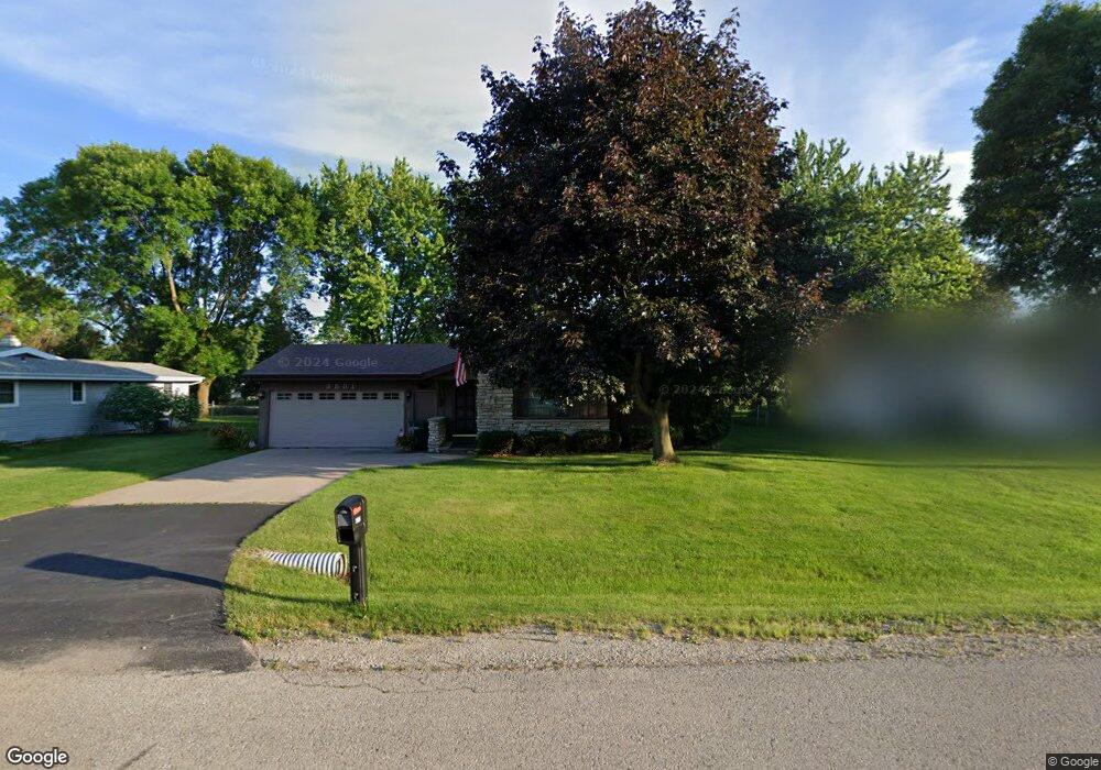 3531 W Sunnyview Rd, Appleton, WI 54914 - photo 1