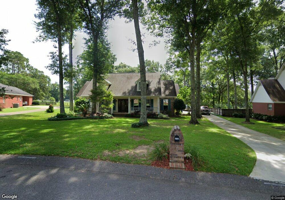 3723 Arlington Cir E, Mobile, AL 36695 - photo 1