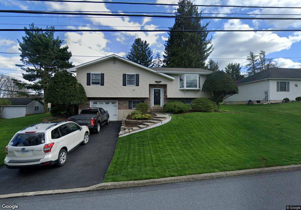 1820 Brown St, Allentown, PA 18104 - photo 1