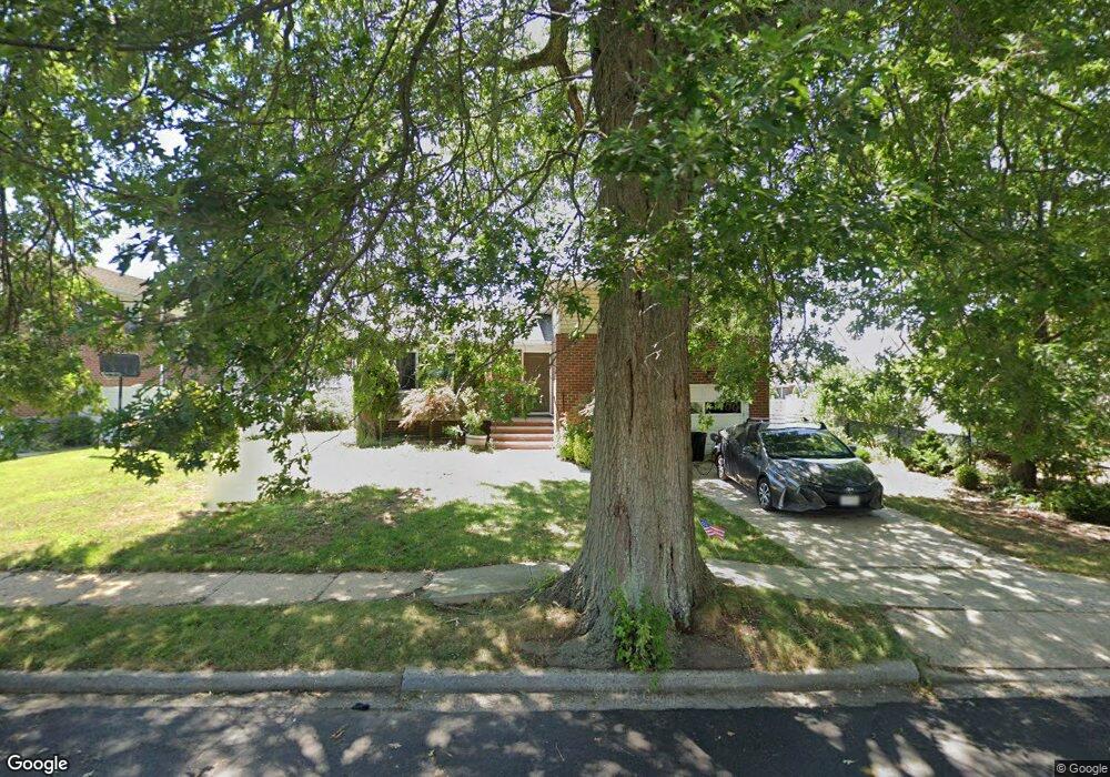 34 Sylvia Rd, Plainview, NY 11803 - photo 1