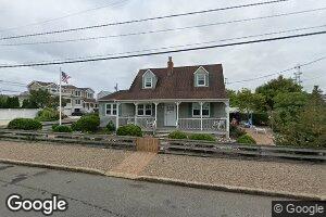 28 E 27th St, Long Beach Township, NJ 08008