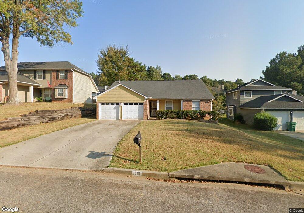 1881 Corners Cir unit 3, Lithonia, GA 30058 - photo 1