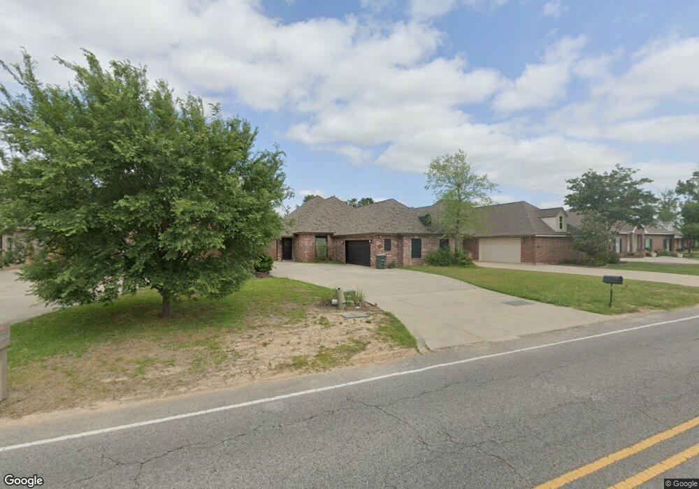 4345 Ihles Rd, Lake Charles, LA 70605 - photo 1