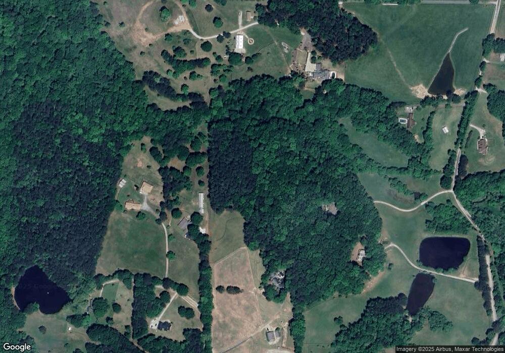 213 Lincoln Rd, Tyrone, GA 30290 - photo 1