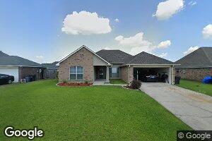 5154 Salinger Dr, Darrow, LA 70725