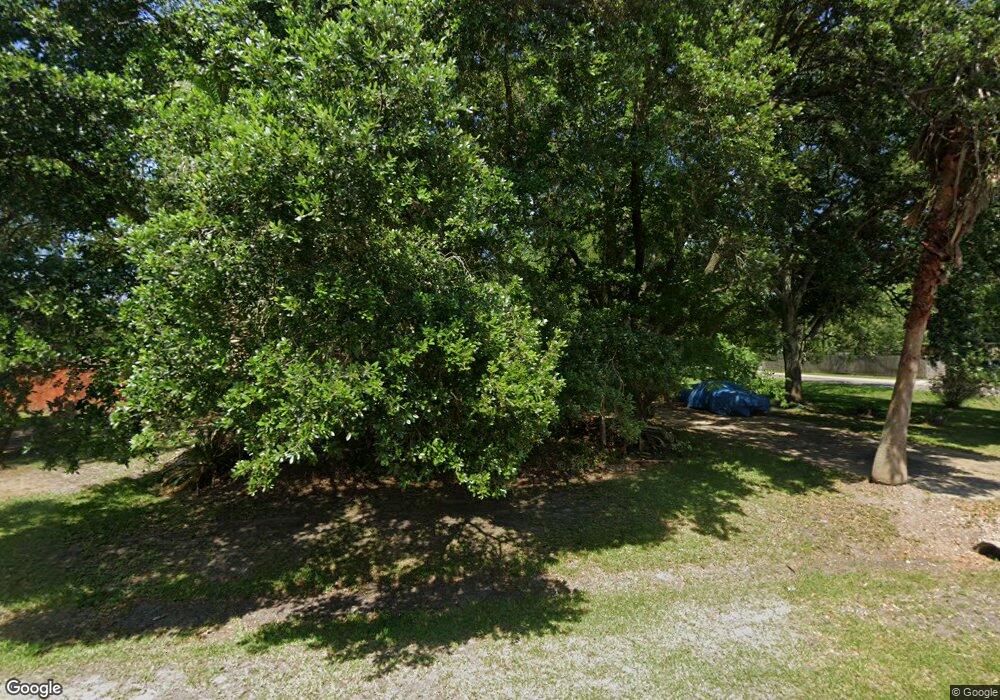 15911 Candy Cane Ln, Alvin, TX 77511 - photo 1