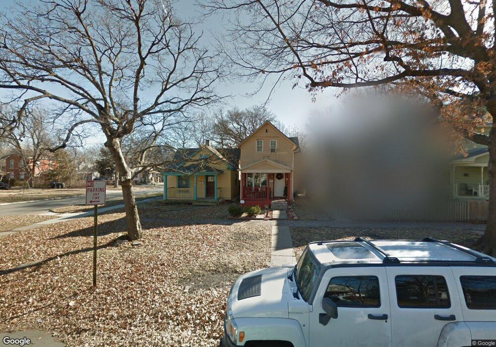 402 SW Buchanan St, Topeka, KS 66606 - photo 1