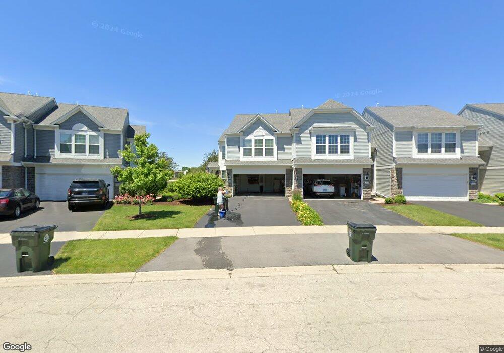 661 Hawley Dr unit 391, Oswego, IL 60543 - photo 1