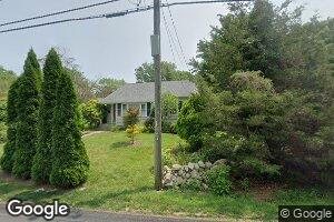 89 Prospect St, South Dartmouth, MA 02748
