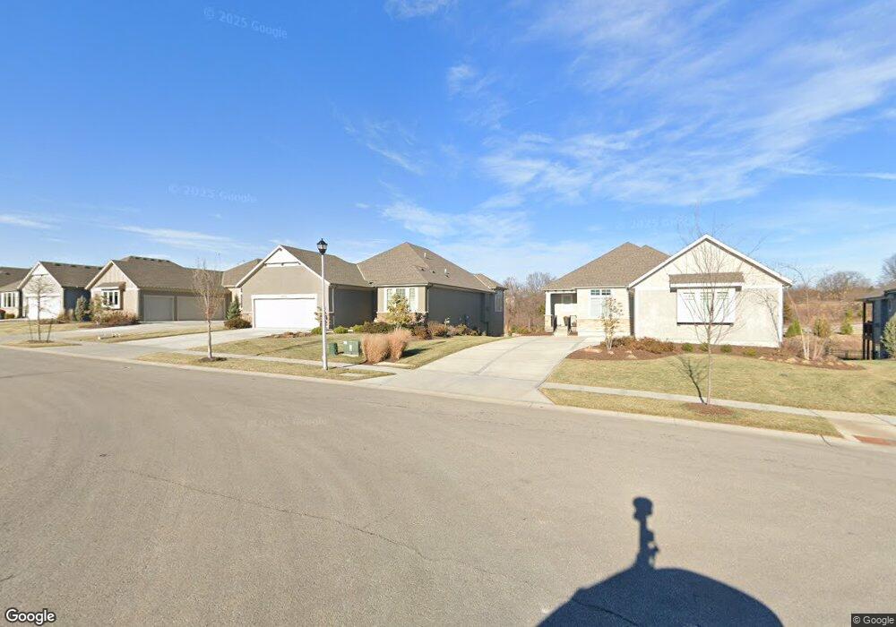 13713 Bentley St, Overland Park, KS 66221 - photo 1