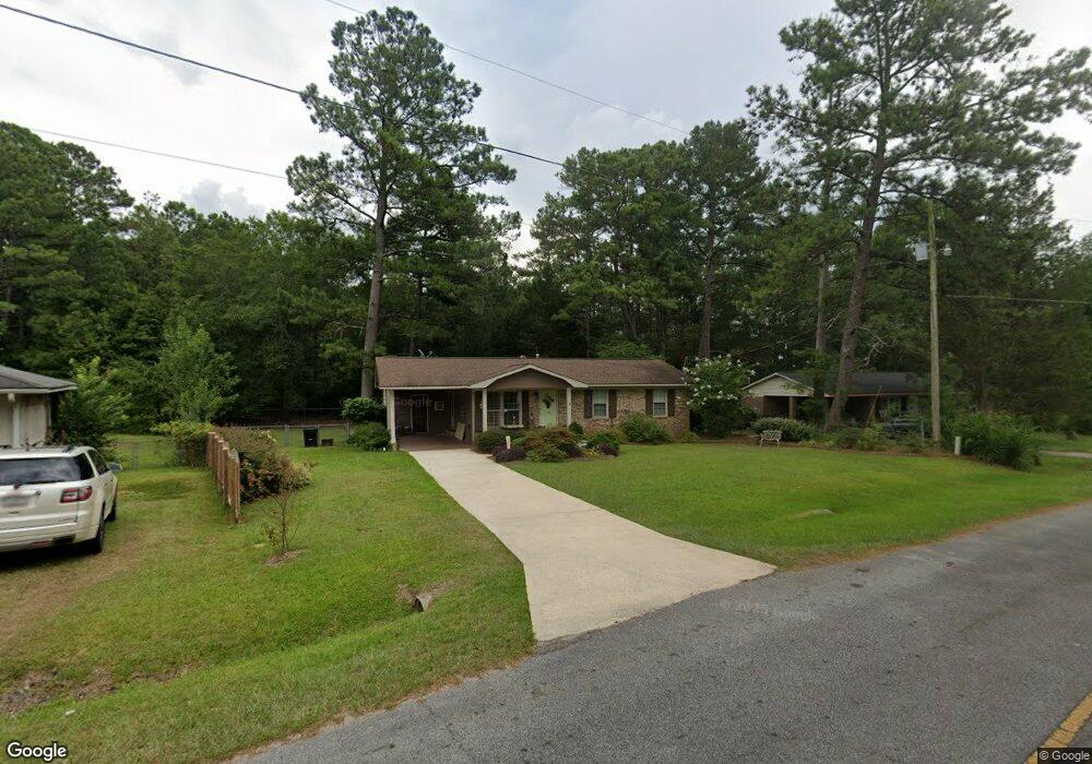 130 Edgewood Cir, Barnesville, GA 30204 - photo 1