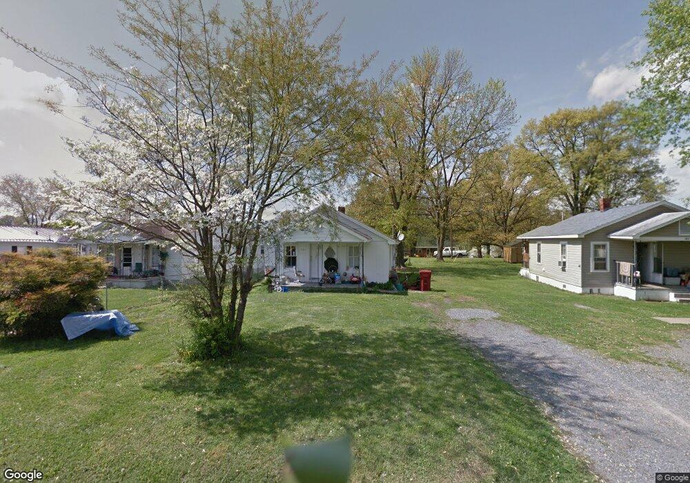 1609 E Myrtle Ave, Johnson City, TN 37601 - photo 1