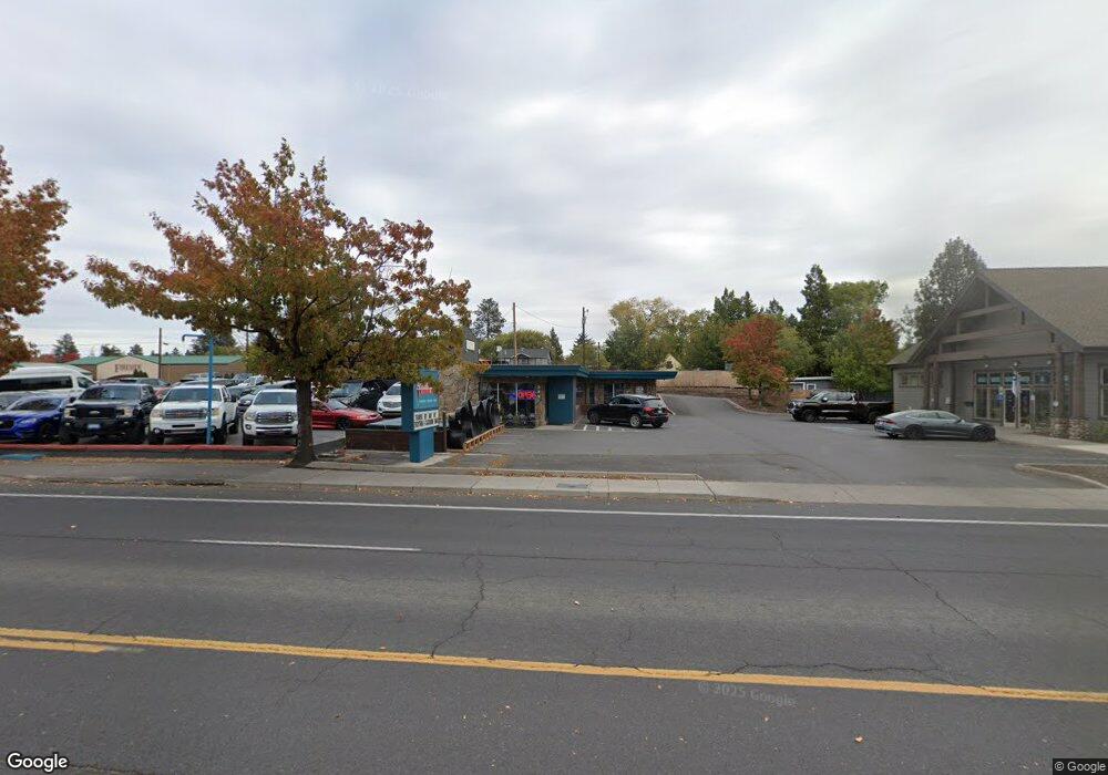 324 NE 3rd St, Bend, OR 97701 - photo 1