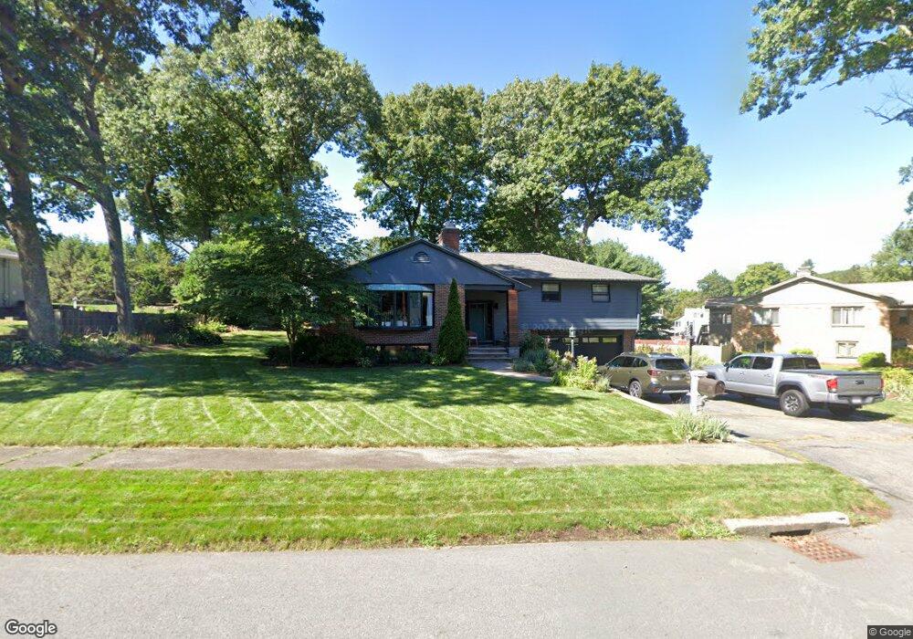 36 Ledge Rd unit 36, Waltham, MA 02452 - photo 1