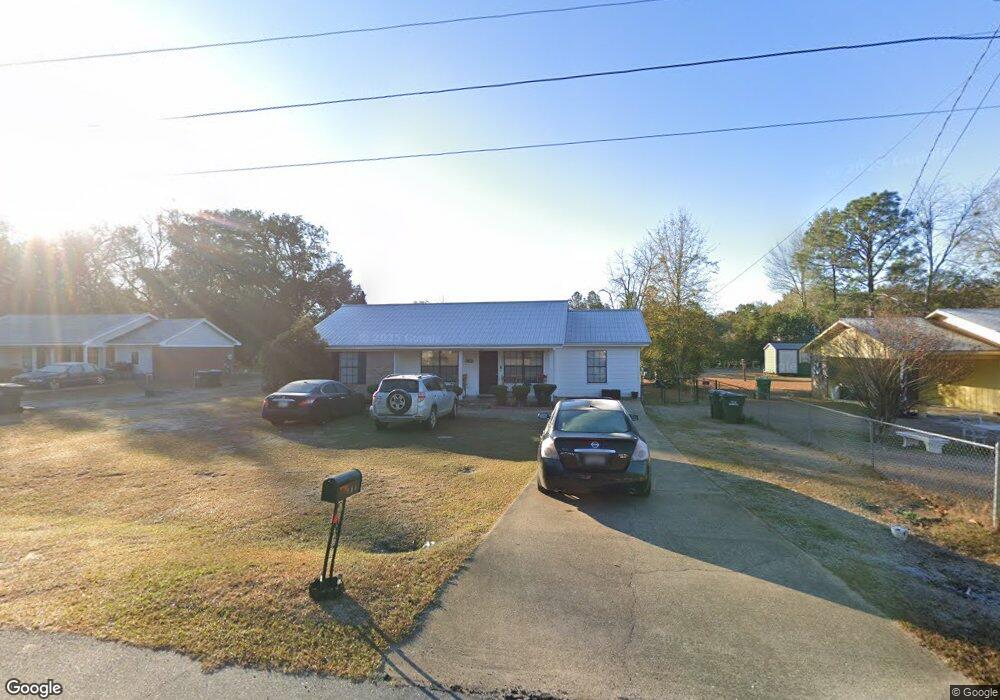 105 Adams Dr, Bainbridge, GA 39819 - photo 1