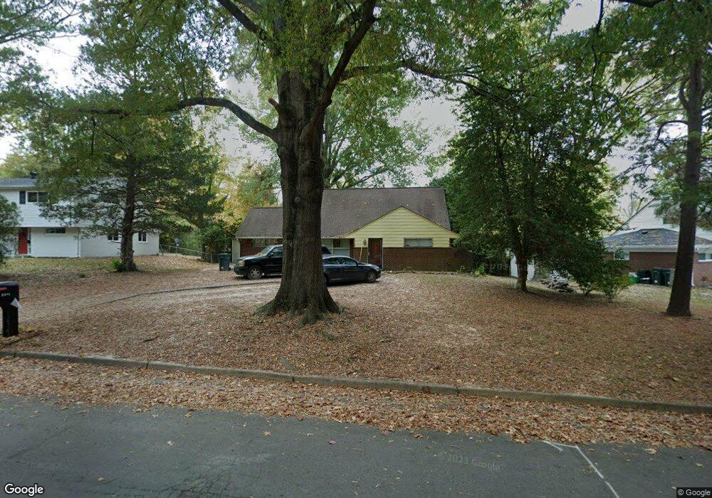 9311 Woodcrest Rd, Henrico, VA 23229 - photo 1