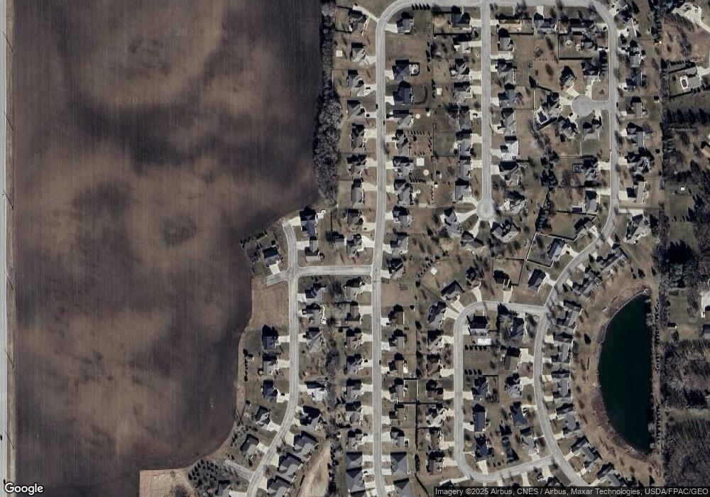 1202 28th St SW, Austin, MN 55912 - photo 1